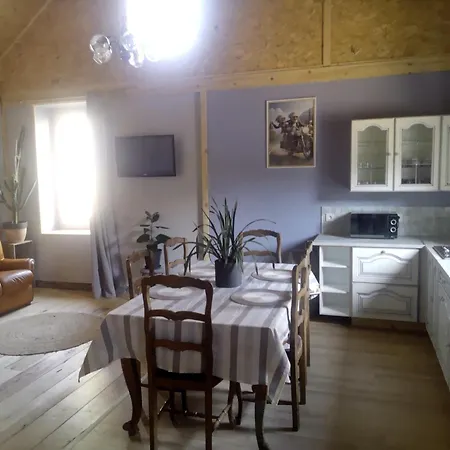 Le Relais De La Mine Couette-café Champagnac (Auvergne)